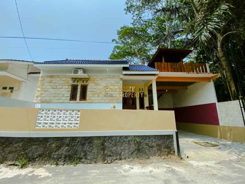 dijual rumah selomartani kalasan sleman