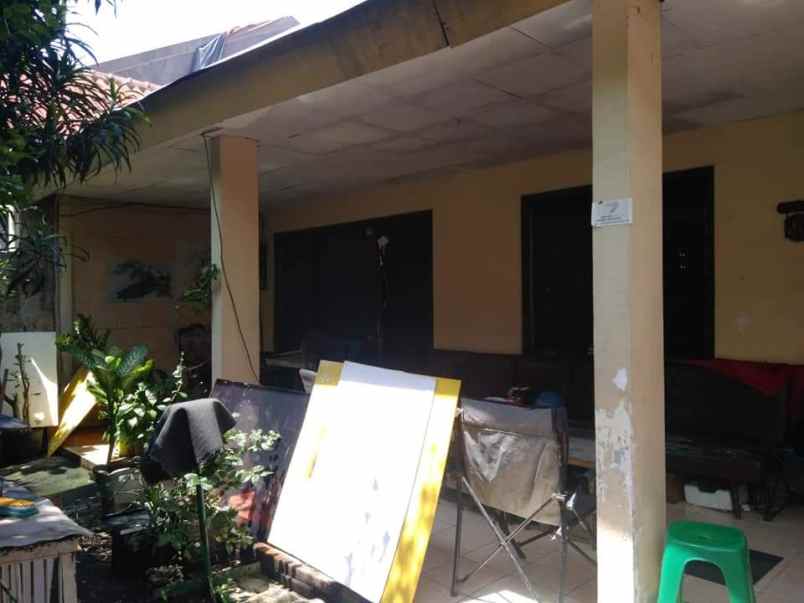 dijual rumah setiabudi