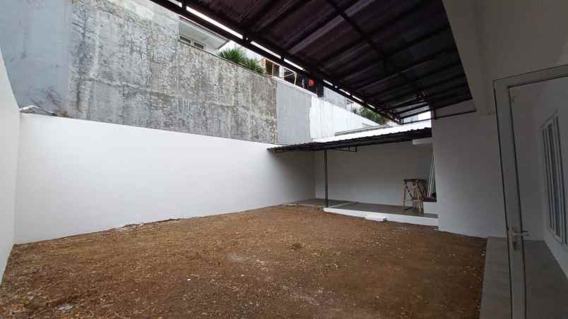 dijual rumah siap huni di boulevard citragran cibubur