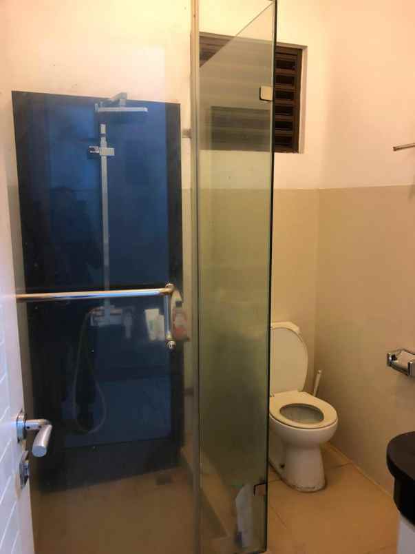 dijual rumah siap huni di mahogany residence cibubur