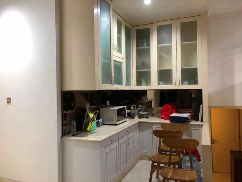 dijual rumah siap huni di mahogany residence cibubur
