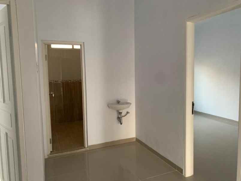 dijual rumah siap huni di raffles hills cibubur