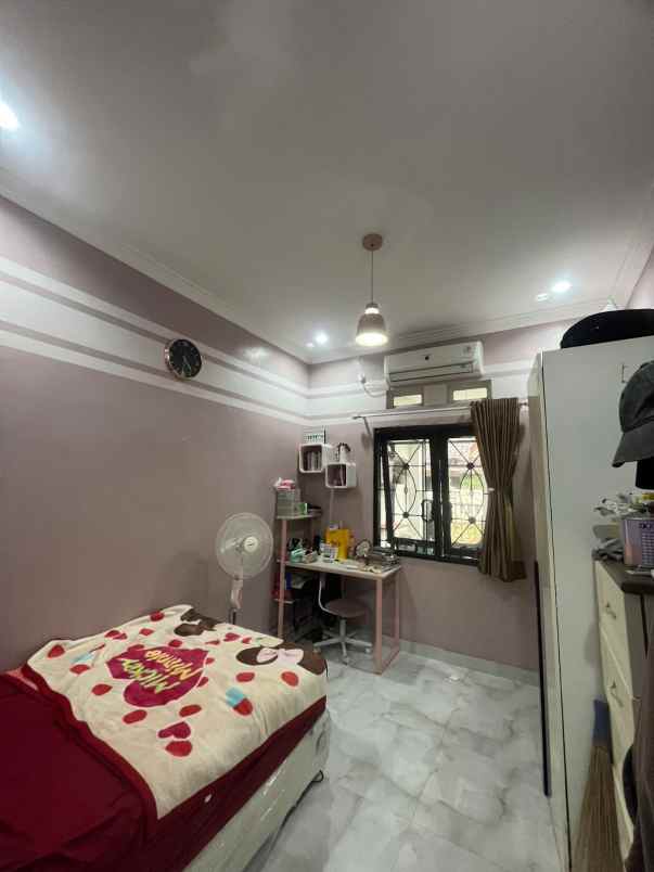 dijual rumah siap huni lokasi strategis