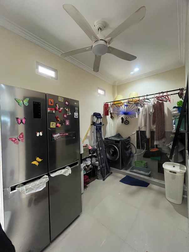 dijual rumah siap huni lokasi strategis