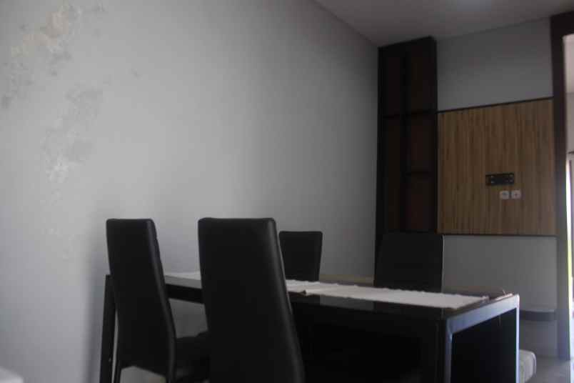 dijual rumah soekarno hatta kodya