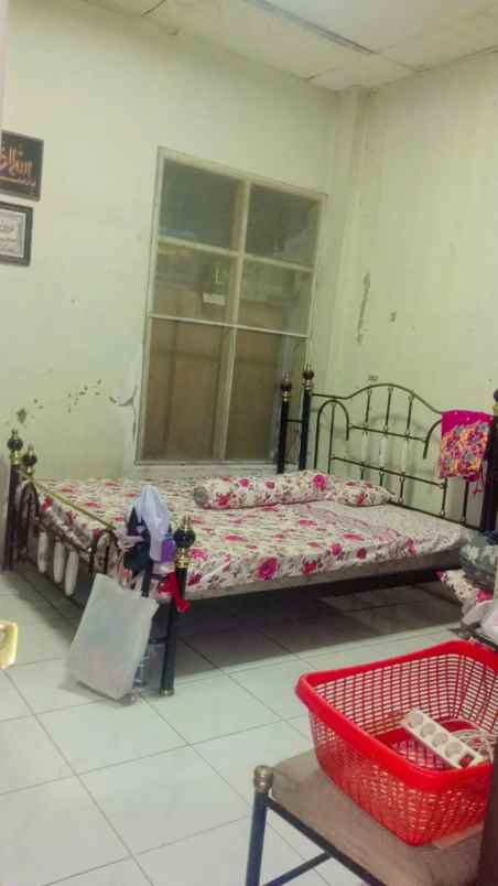 dijual rumah startegis diduren sawit jakarta timur