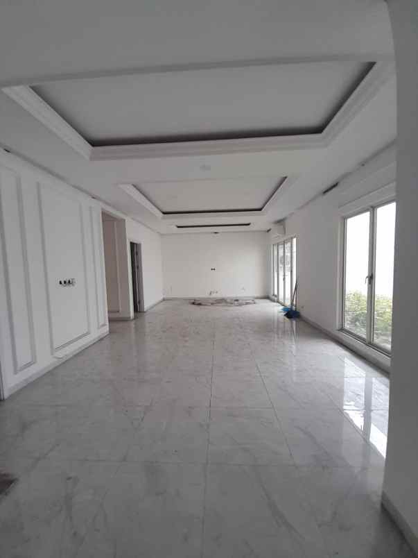 dijual rumah sudah renov cluster andara suvarna sutera