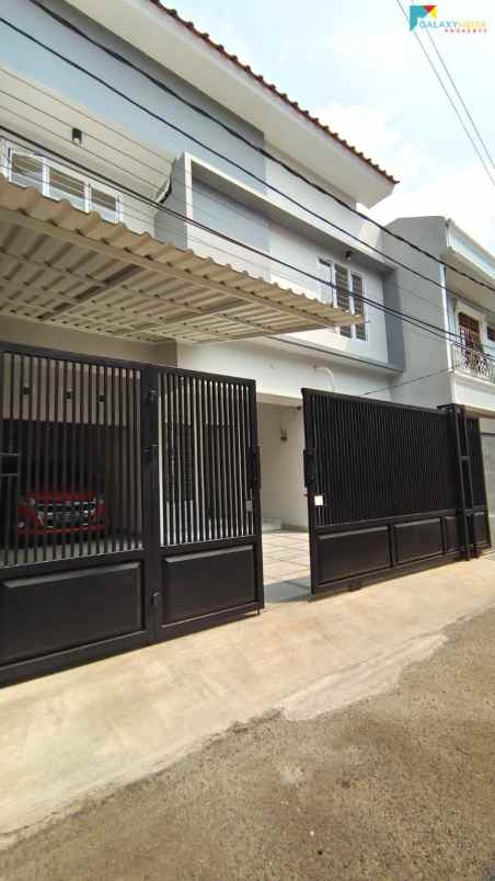 dijual rumah tebet timur