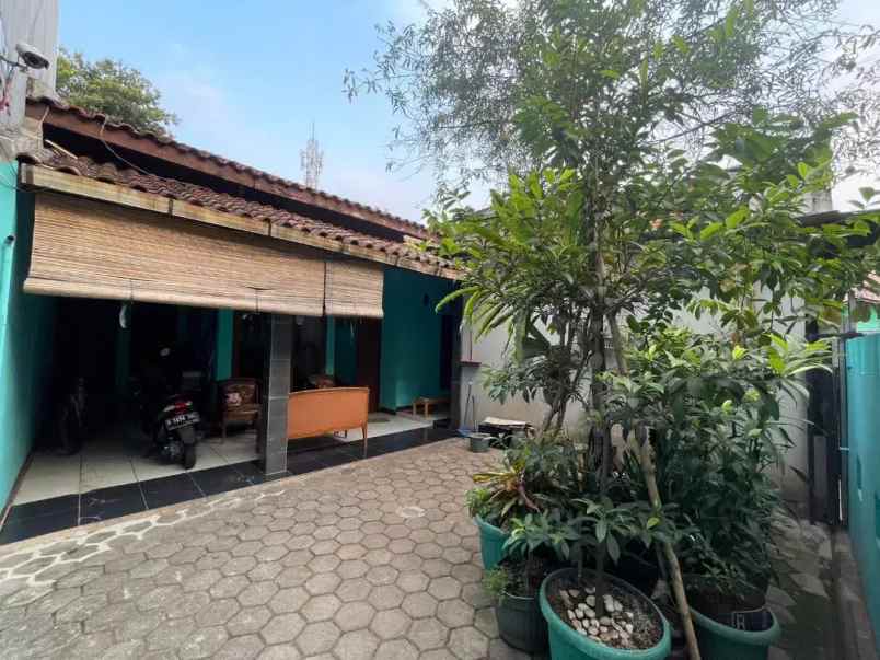 dijual rumah tinggal lokasi pondok betung