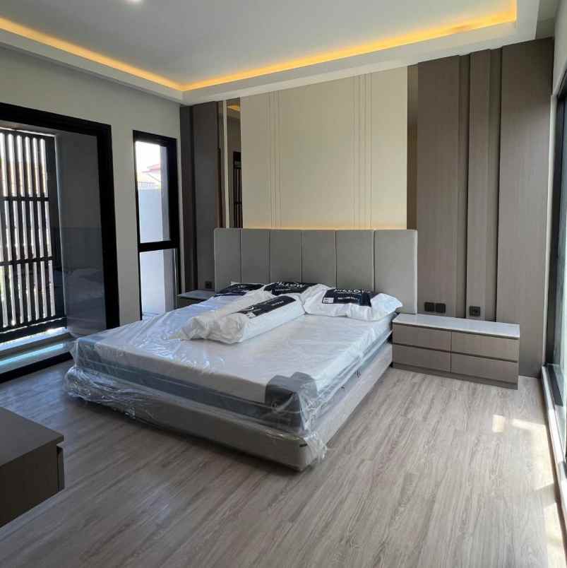 dijual rumah tki 3