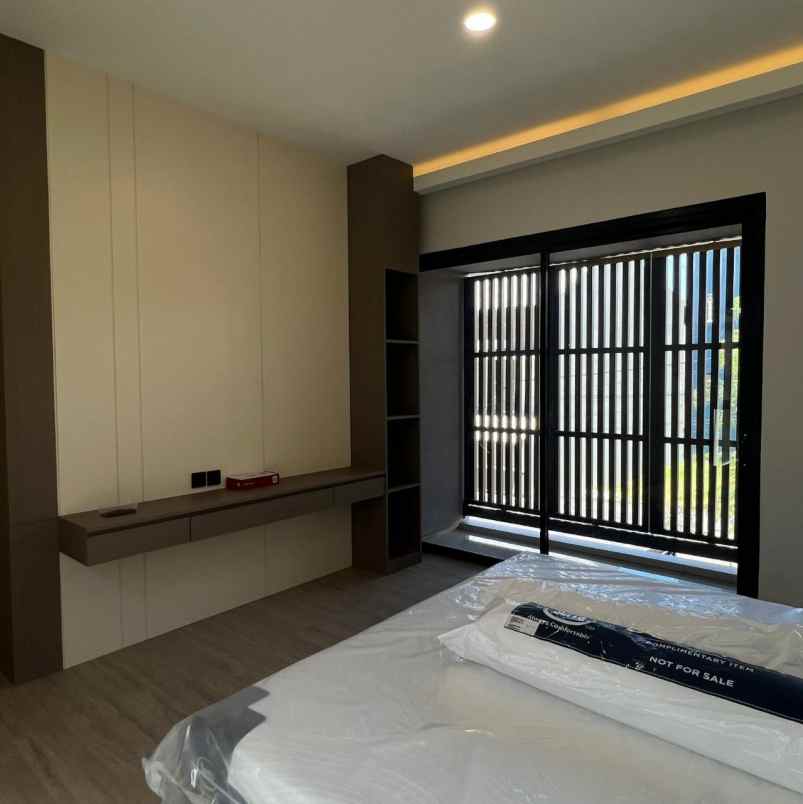 dijual rumah tki 3