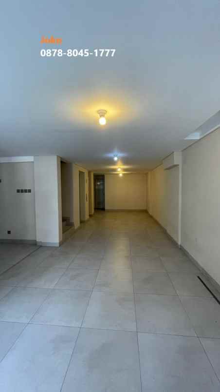 dijual rumah town house pondok indah