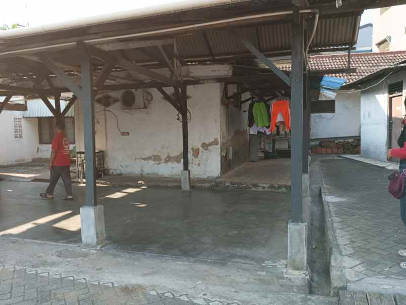 dijual rumah tua cengkareng