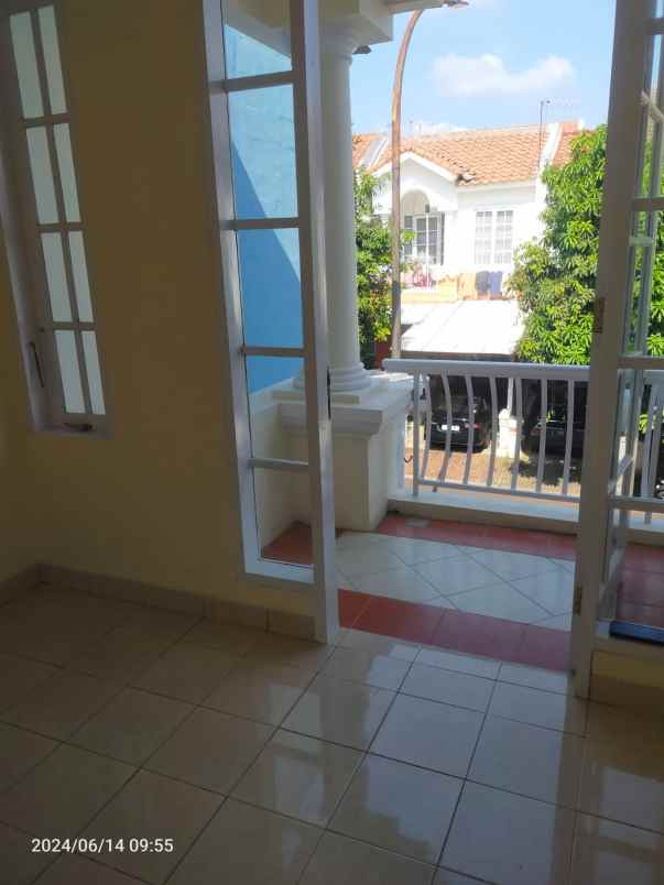 dijual rumah tumbuh 2lt di citragran cibubur