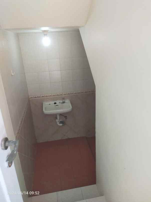 dijual rumah tumbuh 2lt di citragran cibubur