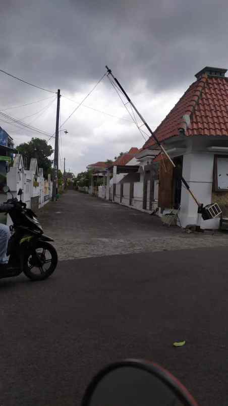 dijual rumah ugm