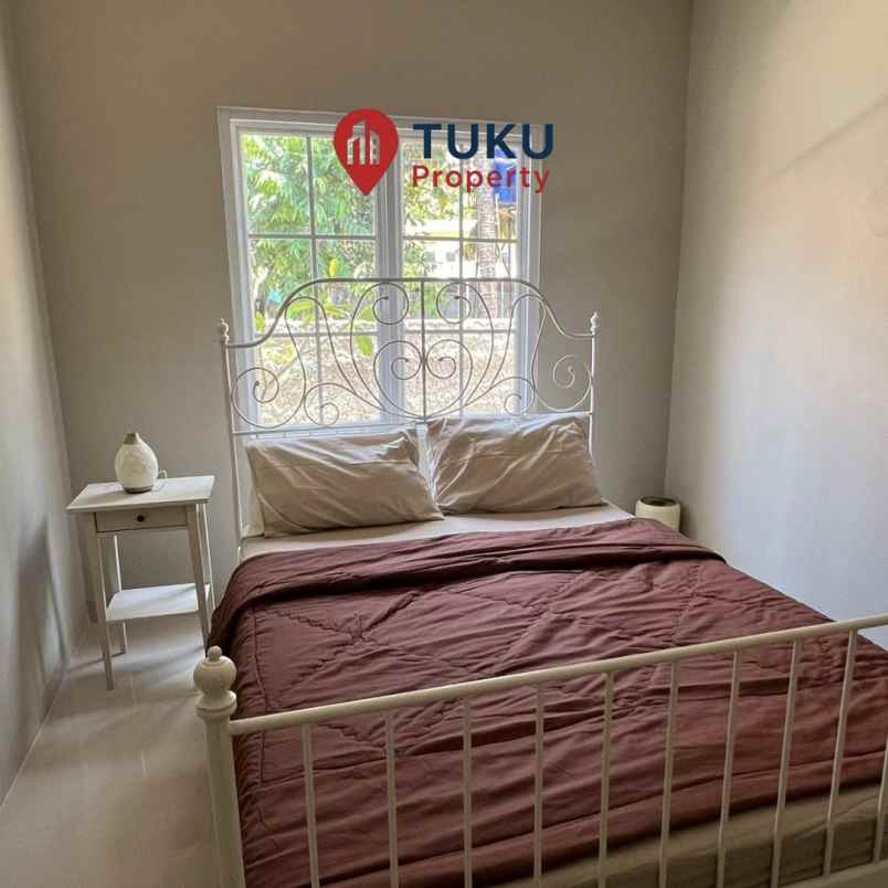 dijual rumah vila dago tol serua ciater