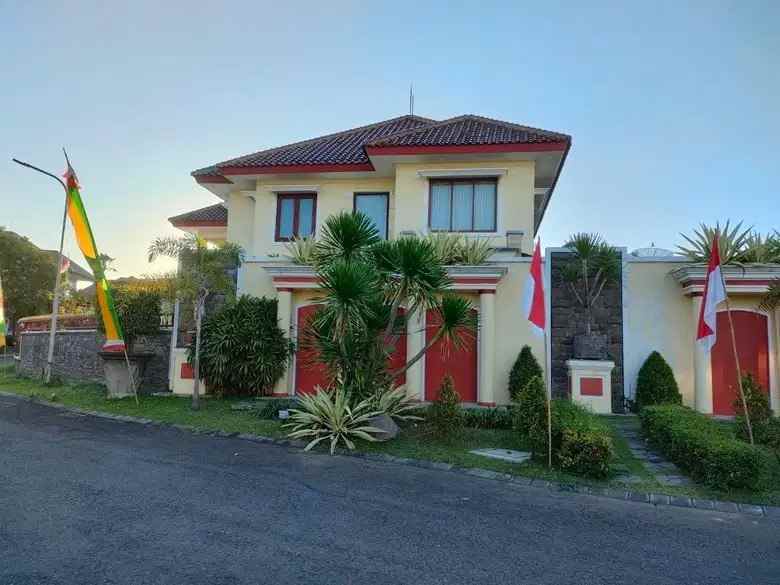 dijual rumah villa bukit mas cluster monaco surabaya