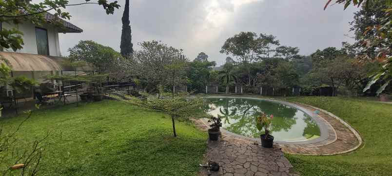 dijual rumah villa di ciwaruga gegerkalong