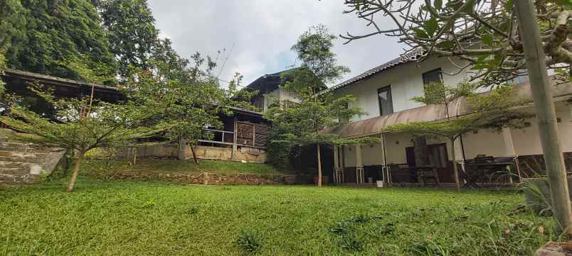 dijual rumah villa di ciwaruga gegerkalong