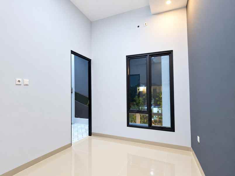 dijual rumah villa indah permai teluk