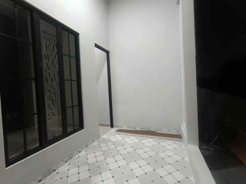 dijual rumah villa indah permai teluk
