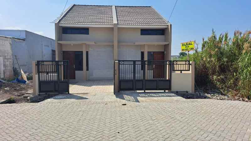 dijual rumah wage aloha