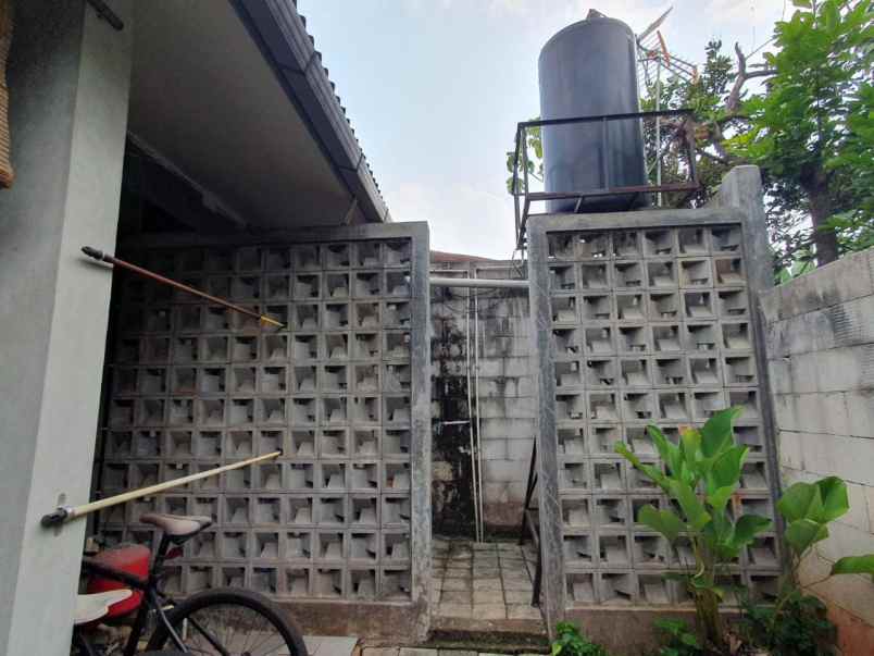 dijual rumah wibawa mukti