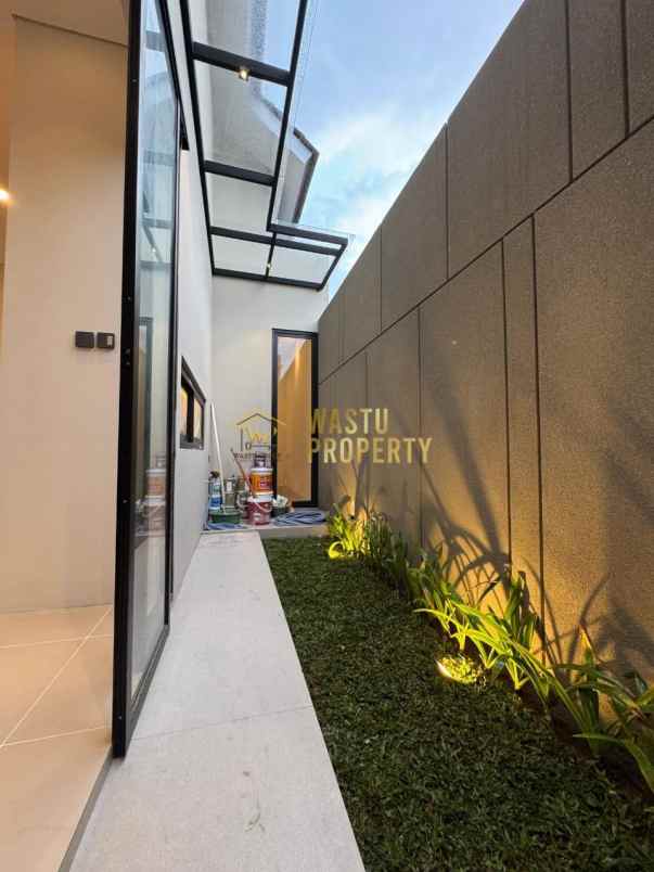 dijual rumah widodomartani ngemplak