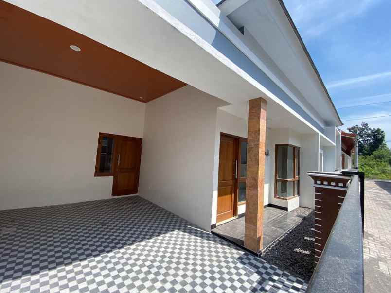 dijual rumah widodomartani ngemplak sleman