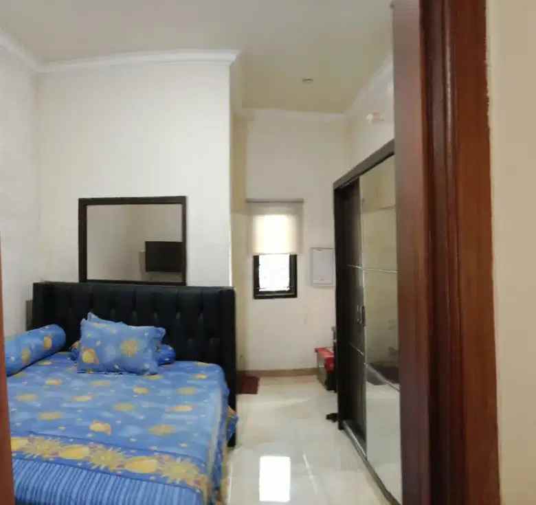 dijual rumah wiguna selatan indah surabaya