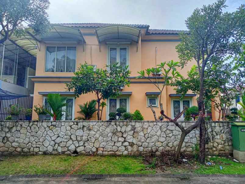 dijual rumah wisata bukit mas