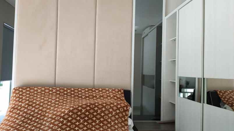 dijual rumah wisata bukit mas cluster rome