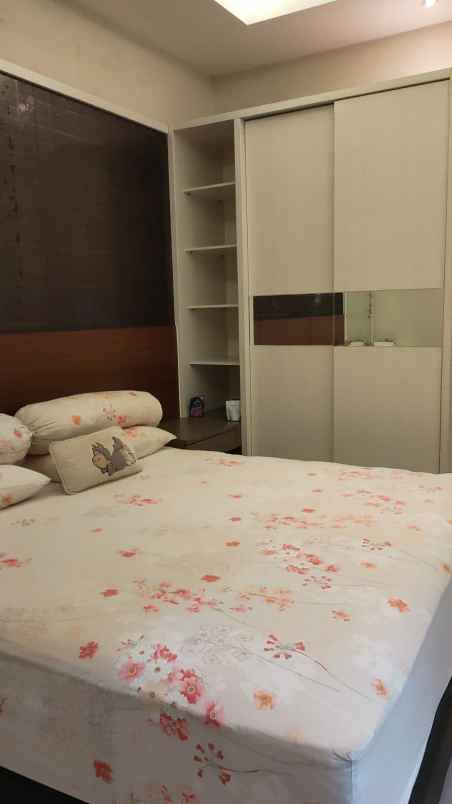 dijual rumah wisata bukit mas cluster rome