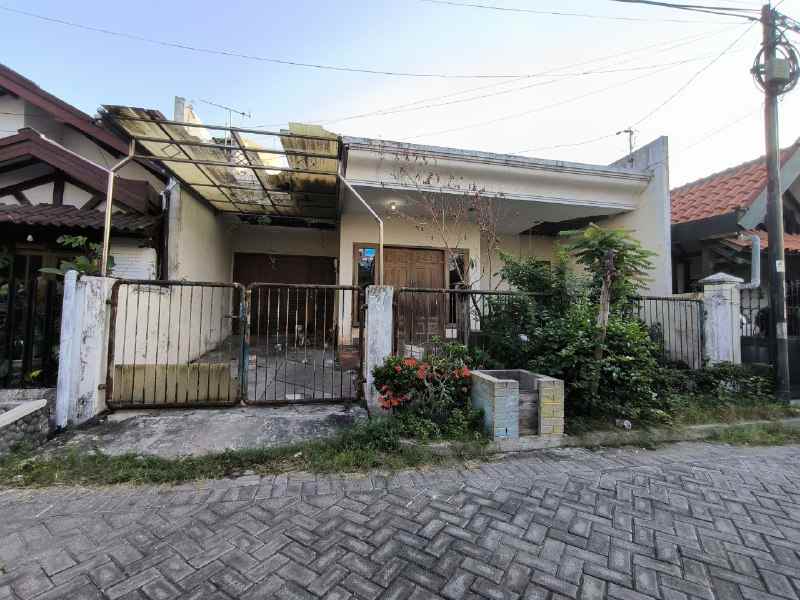 dijual rumah wisma permai