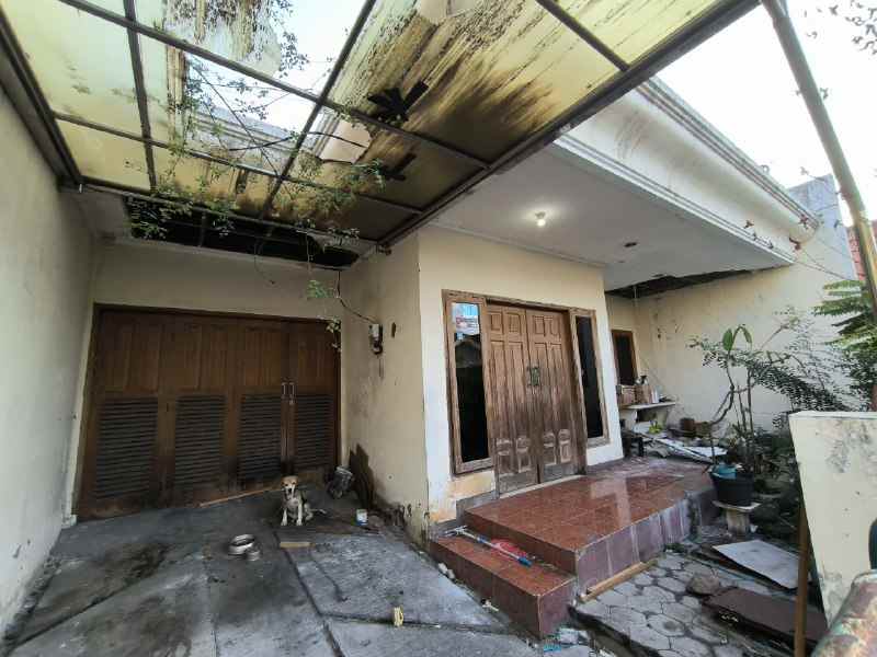 dijual rumah wisma permai