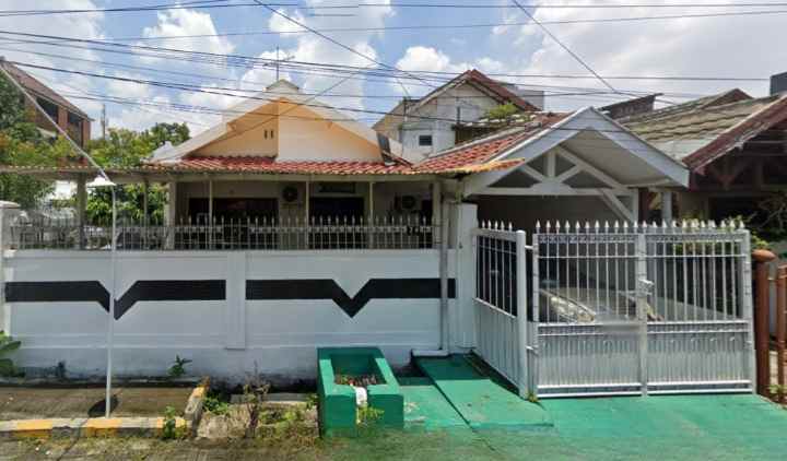 dijual rumah wisma permai
