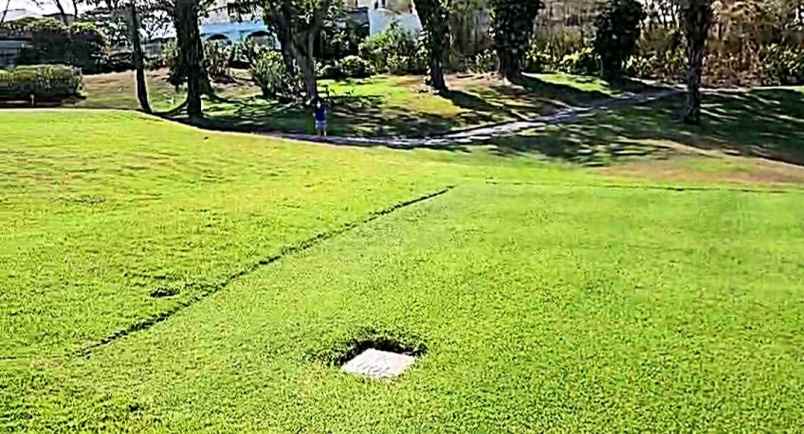 dijual tanah bukit golf international