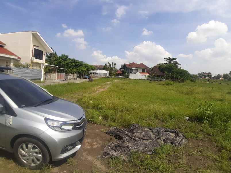 dijual tanah caturtunggal kec depok