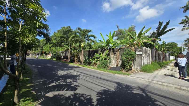 dijual tanah gatot subroto
