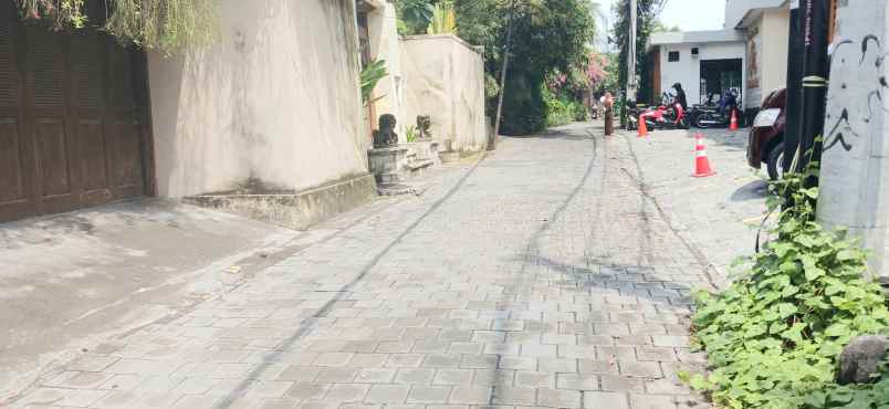 dijual tanah jalan batu belig