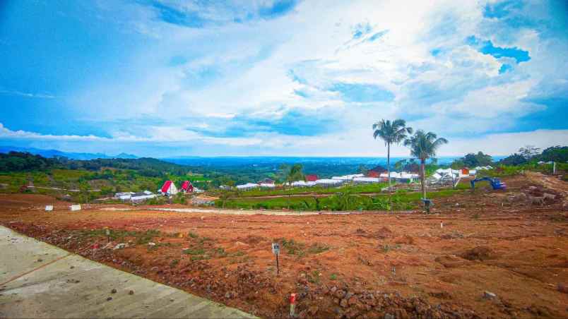 dijual tanah jalan selawangi