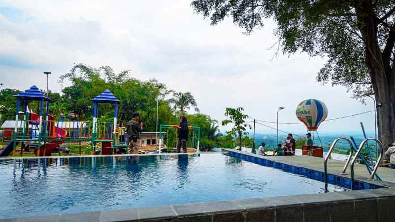 dijual tanah jalan selawangi puncak dua