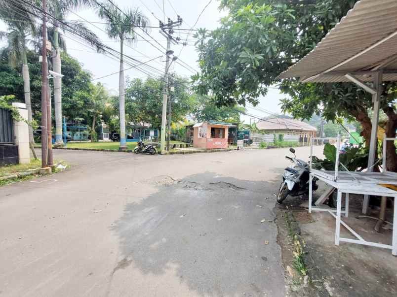 dijual tanah jl kalimulya depok