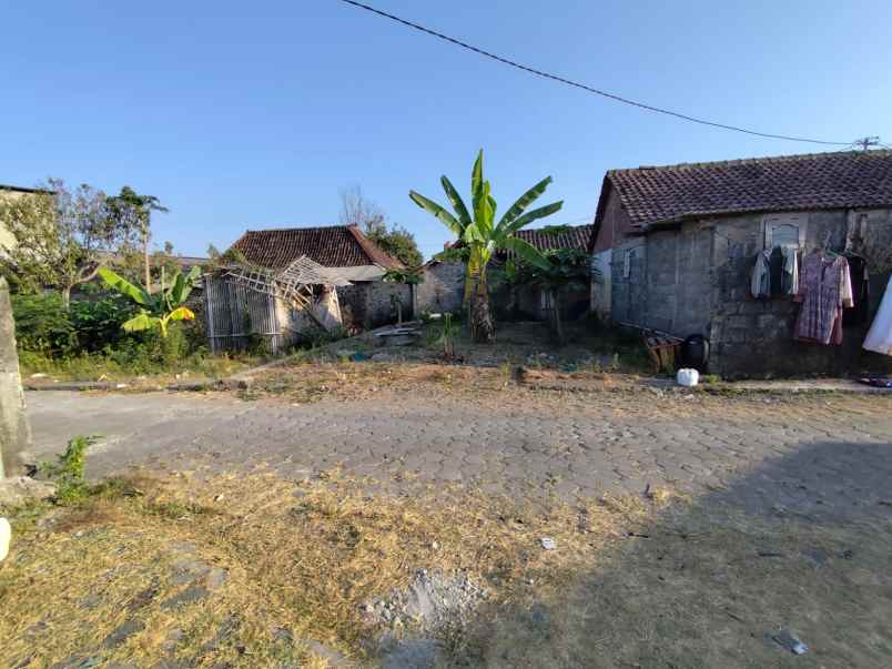 dijual tanah jl kaliurang km 10