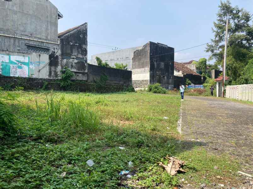 dijual tanah jl kapten hariyadi