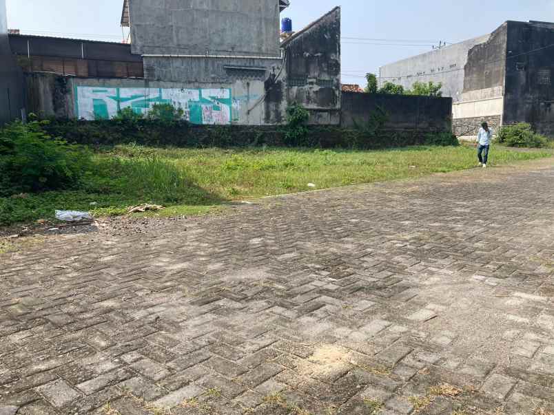 dijual tanah jl kapten hariyadi