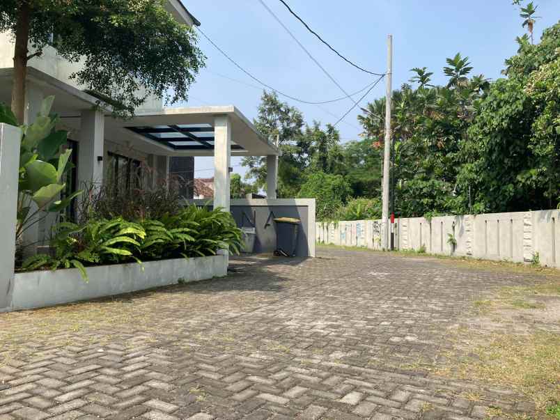 dijual tanah jl kapten hariyadi