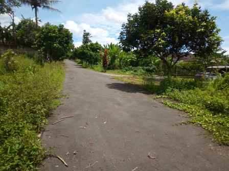 dijual tanah komplek villa jalan cibatu