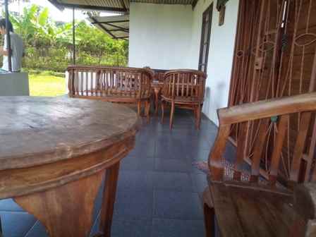 dijual tanah komplek villa jalan cibatu